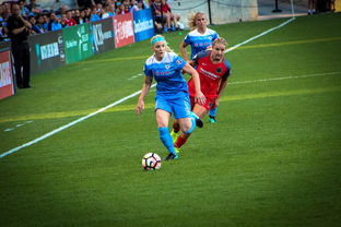 kaiyun网址-职业乒乓球联赛吸引大量社会关注，职业乒乓球员与业余的比赛视频