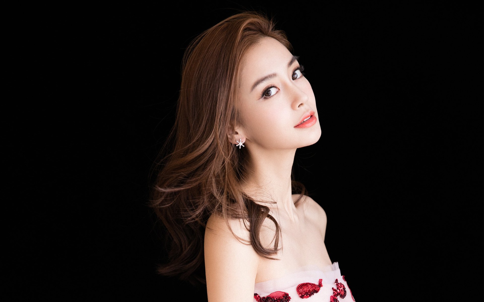 乌拉圭男篮在南美锦标赛中持续高光,梦想奥运舞台,乌拉圭男篮nba球员