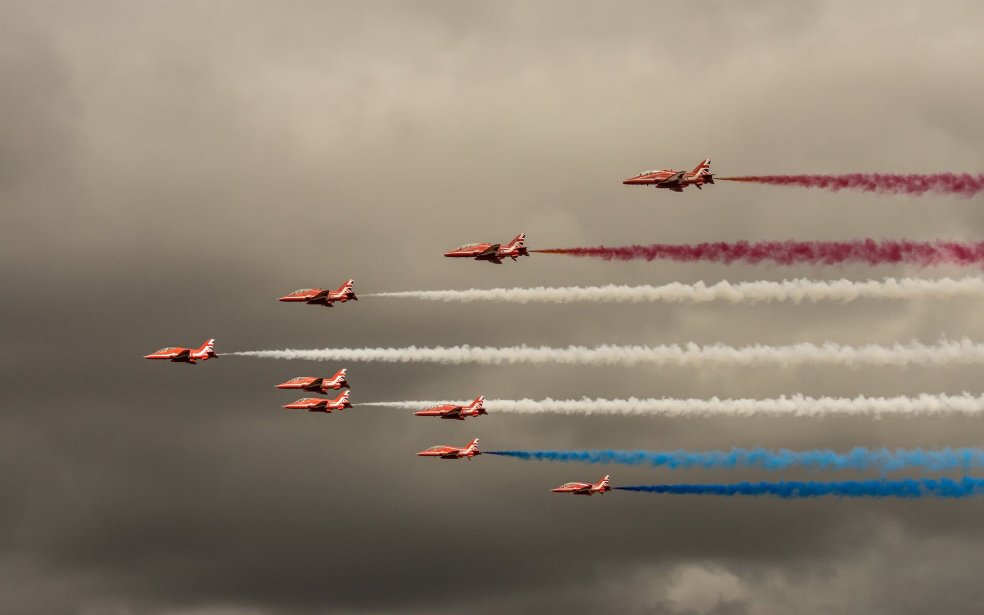 开云体育在线入口-转身动作流畅，成绩持续提升，转身的动作关键是什么带动躯干